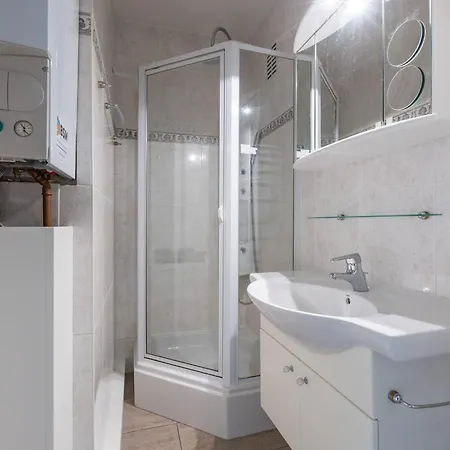 Spacious With Seaview 公寓 米德尔克尔克